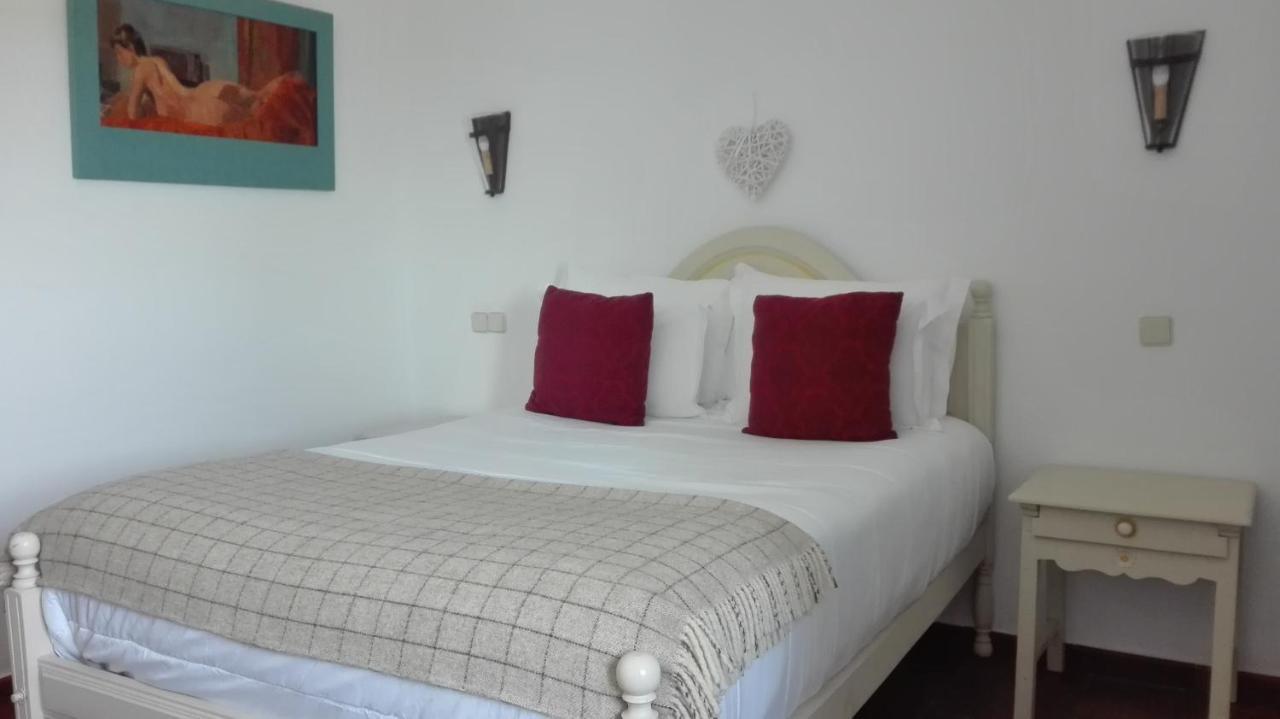 Casa De Terena Guest House ภายนอก รูปภาพ